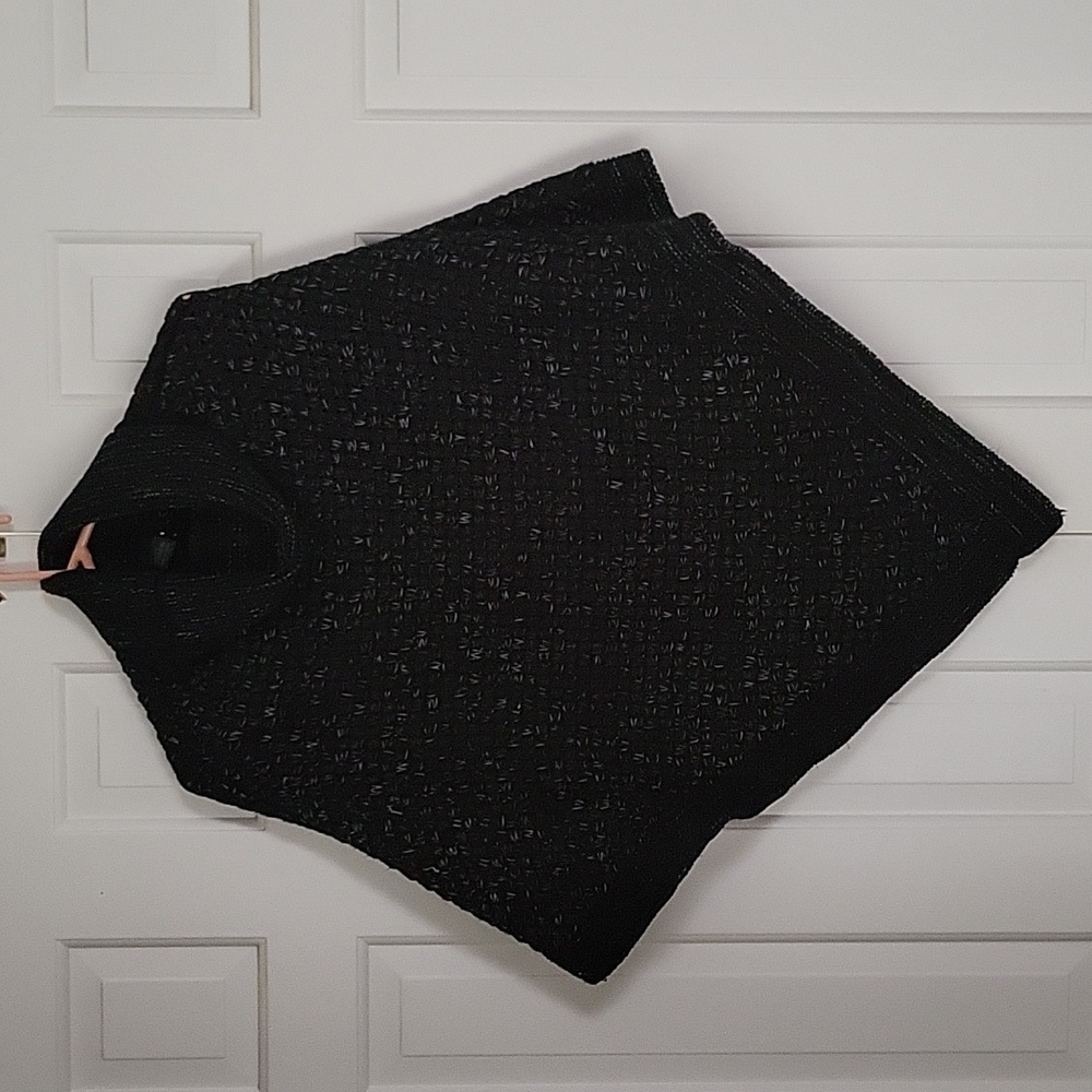 Steve Madden women's black Cowlneck poncho Sz Xs-M READ